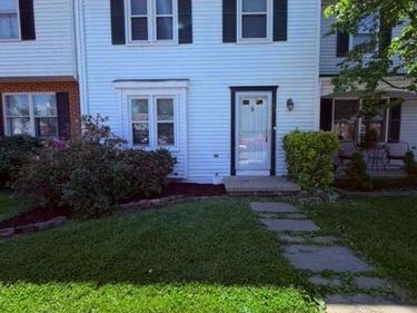 33 PARK PLACE, LOVETTSVILLE, VA 20180