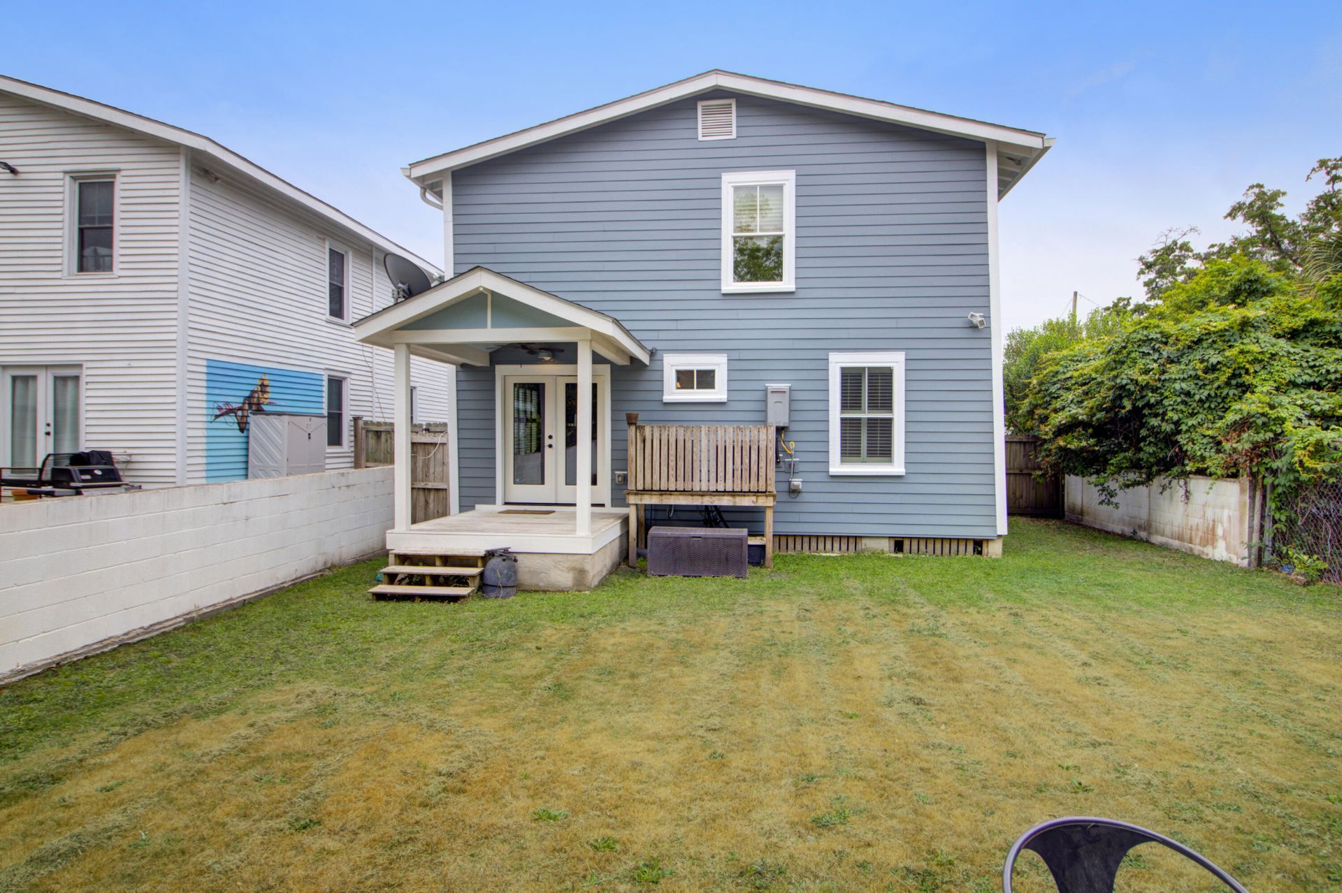 68 Poplar Street Photo 36