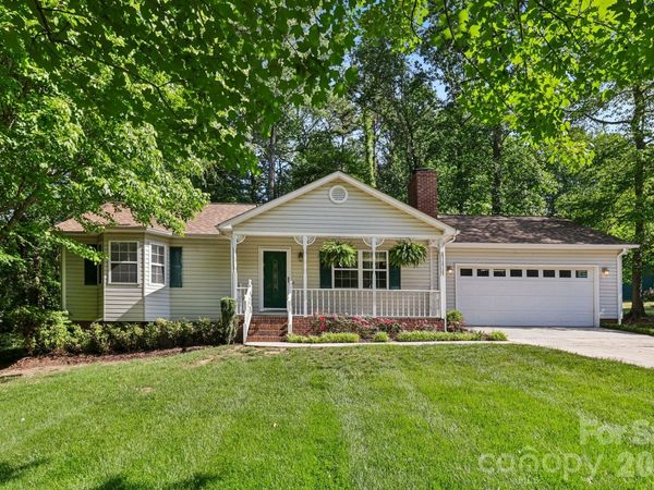 144 Mills Forest Lane , Mooresville, NC 28117