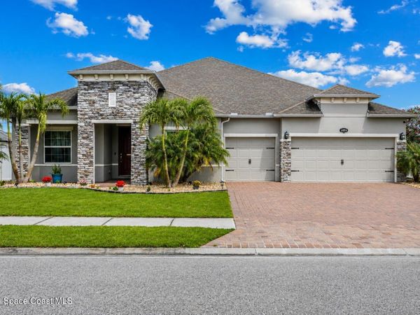 5090 Hebron Drive , Merritt Island, FL 32953