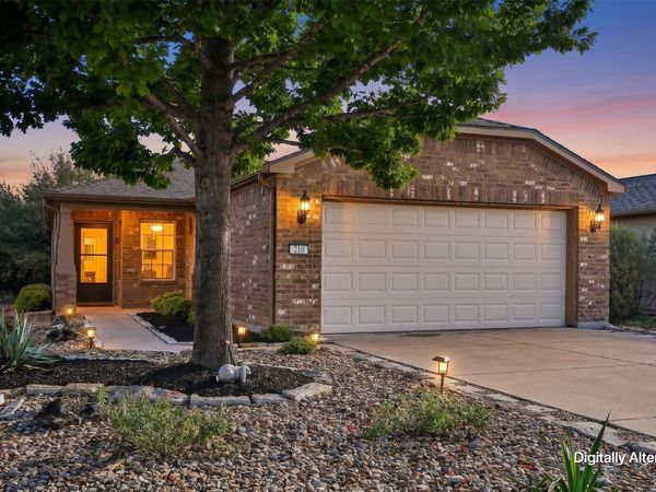 210 Kickapoo Creek LN, Georgetown, TX 78633