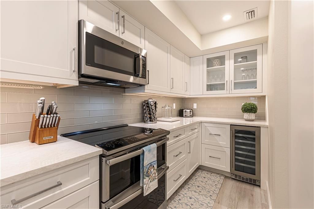 833 Meadowland Dr, Unit 14-3, Naples, FL 34108 Photo