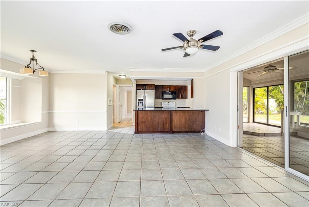 1505 SE 36th St, Cape Coral, FL 33904 Photo