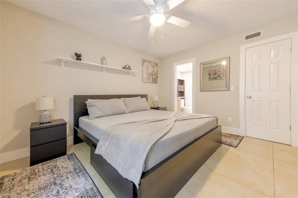 4605 Bayshore Dr , Unit G2, Naples, FL 34112 Photo
