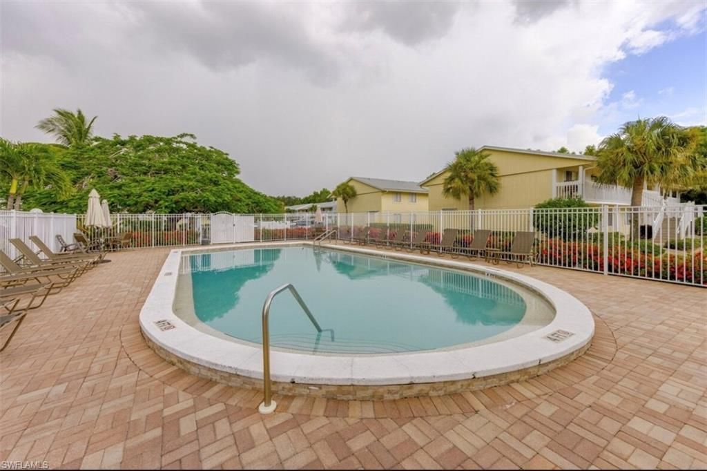 4605 Bayshore Dr , Unit G2, Naples, FL 34112 Photo