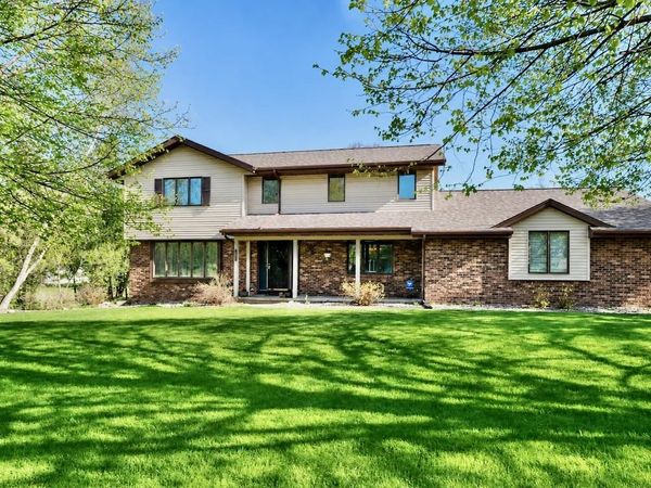 2869 Dartmouth Drive, Janesville, WI 53548