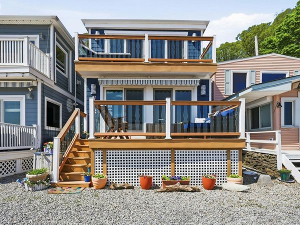 75 West Shore Road , Unit 4, Port Washington, NY 11050