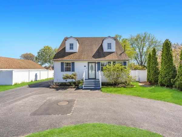108A Union Avenue, Ronkonkoma, NY 11779