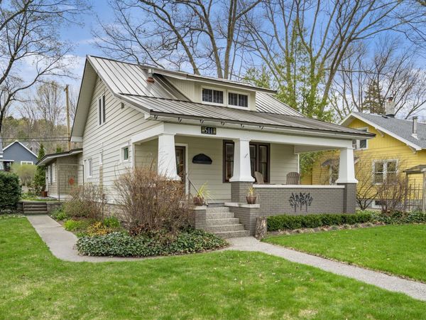 511 St Joseph Street N, Suttons Bay, MI 49682