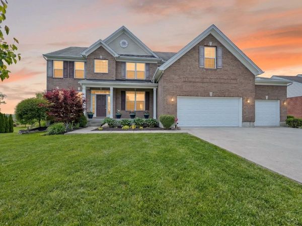 424 Calumet Farms Drive, Lebanon, OH 45036
