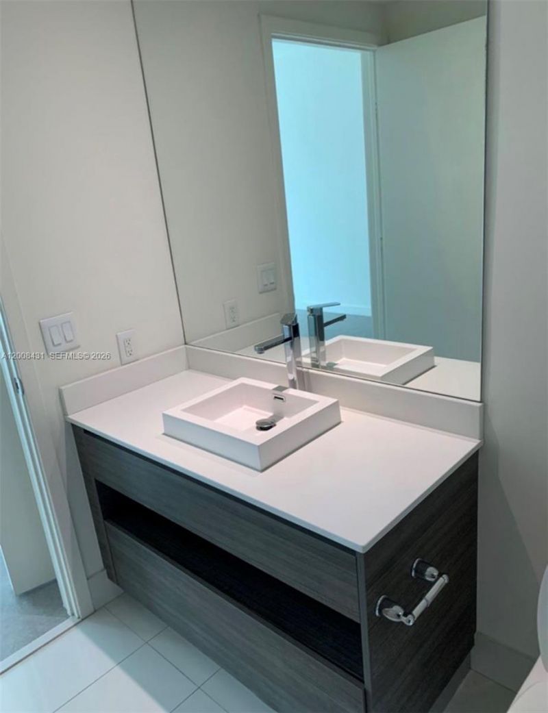1100 S Miami Ave, Unit 3705, Miami, FL 33130 Photo