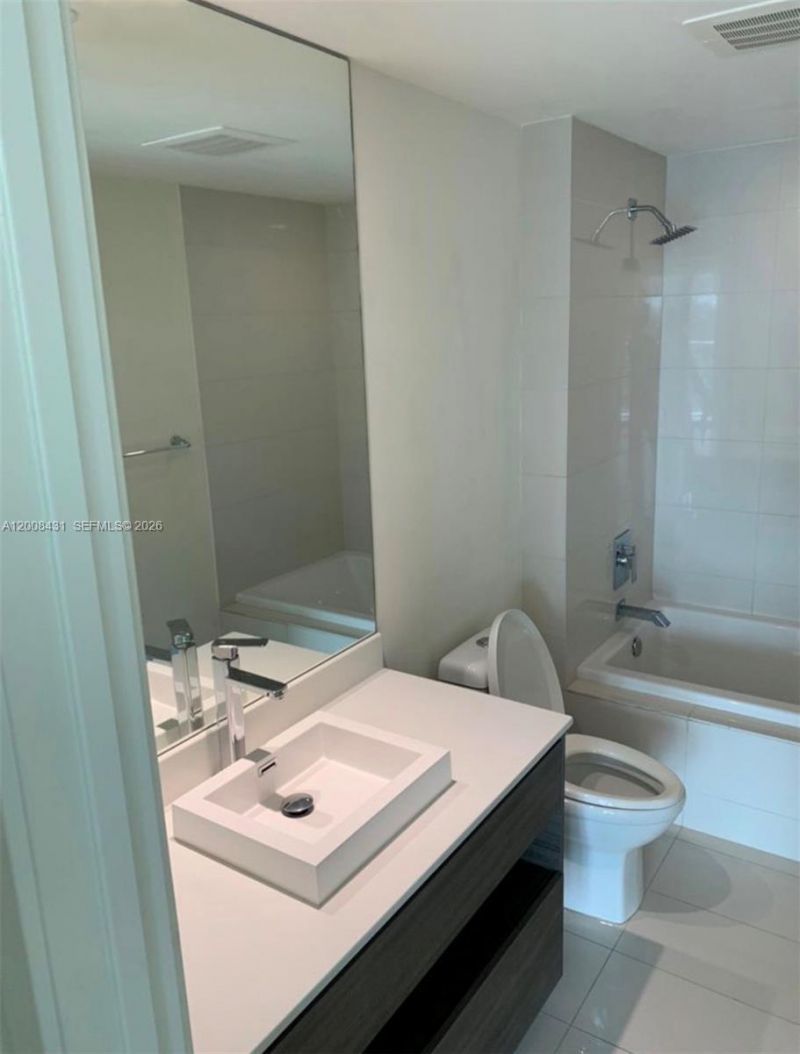 1100 S Miami Ave, Unit 3705, Miami, FL 33130 Photo
