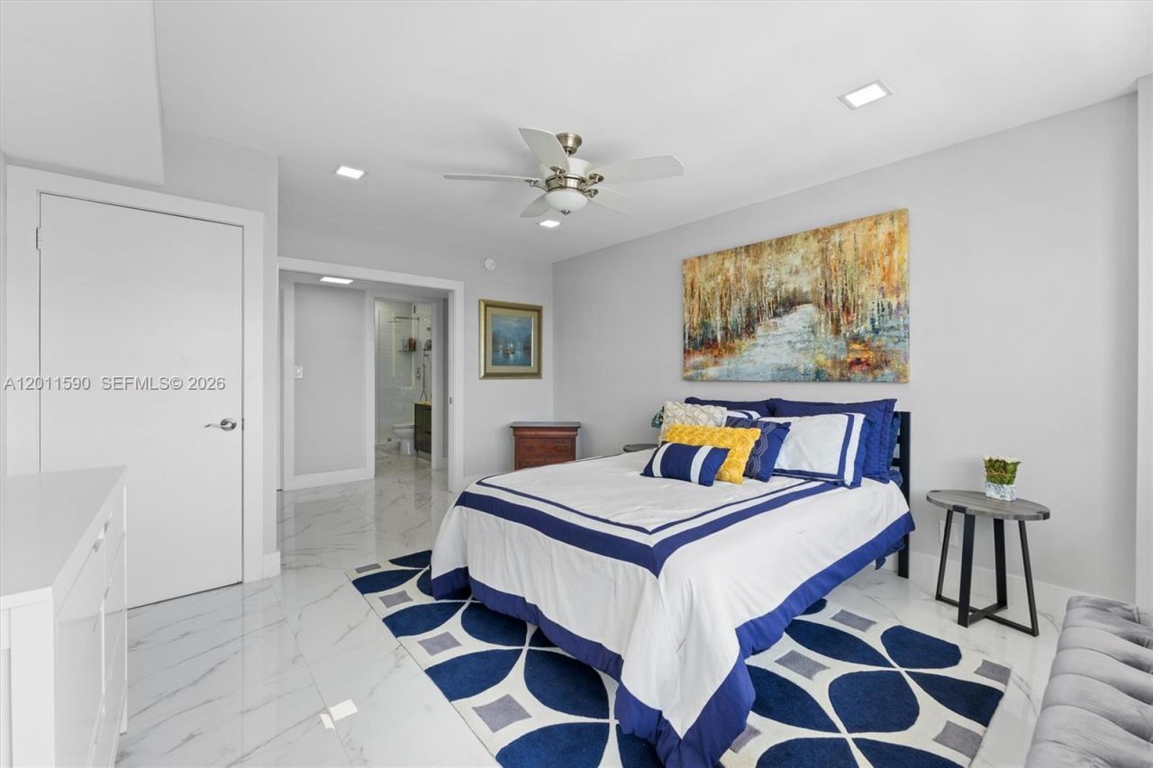 340 Sunset Dr , Unit 1810, Fort Lauderdale, FL 33301 Photo