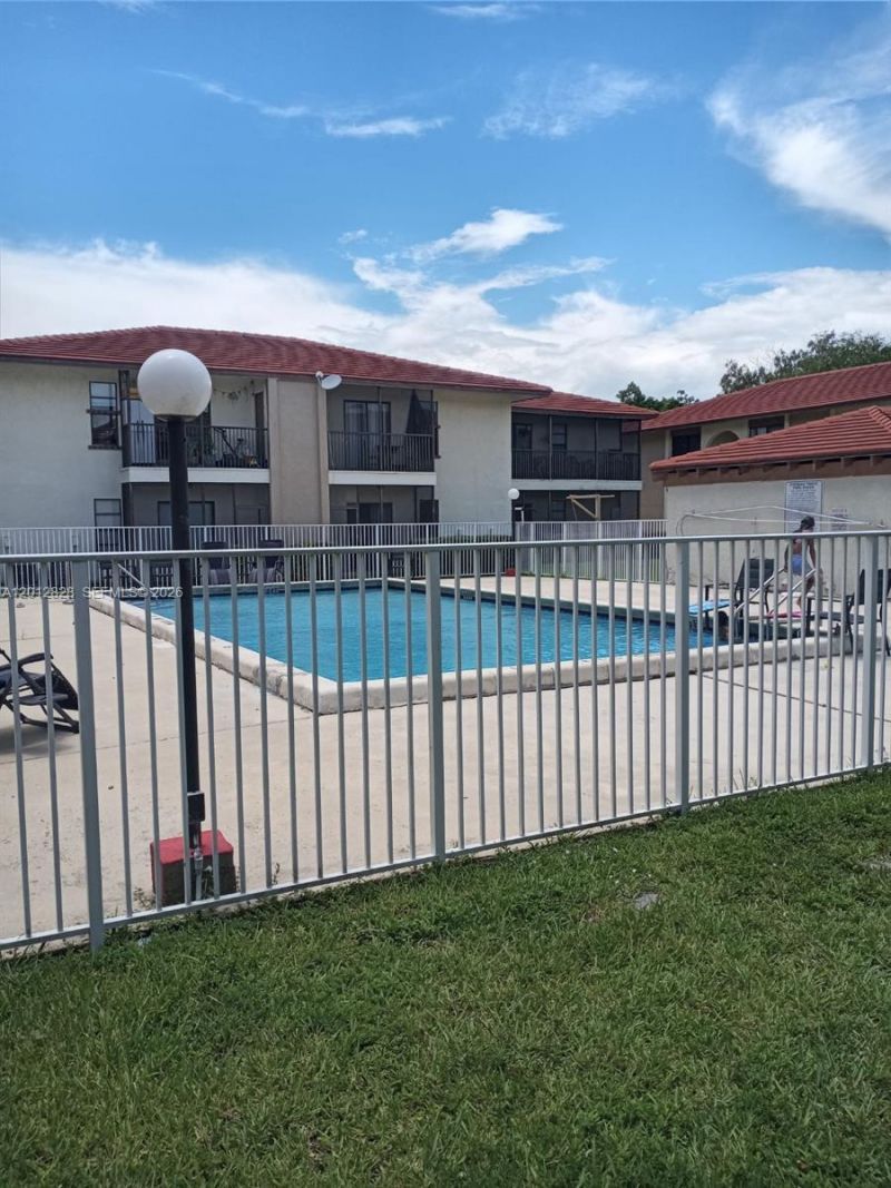 3024 Coral Ridge Dr, Unit 215C, Coral Springs, FL 33065 Photo