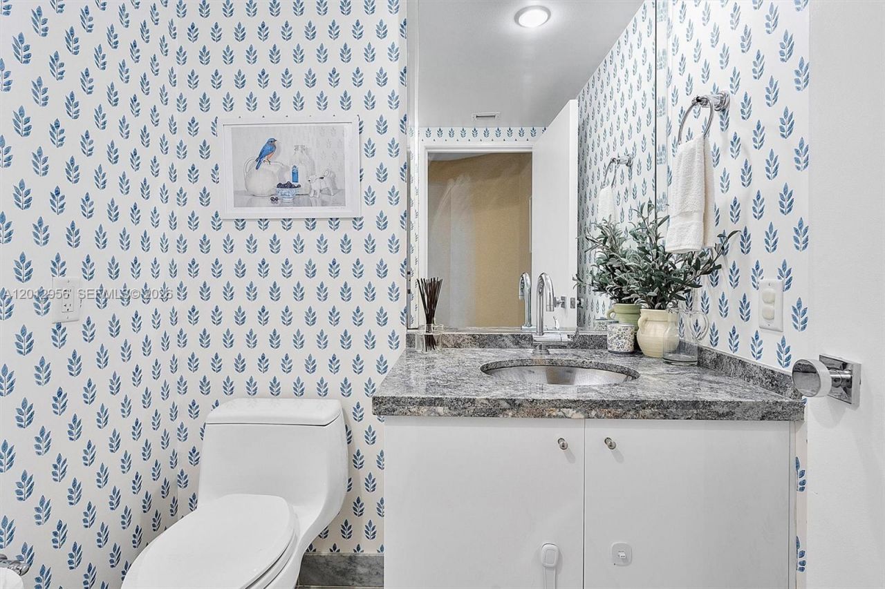 9401 Collins Ave, Unit 505, Surfside, FL 33154 Photo