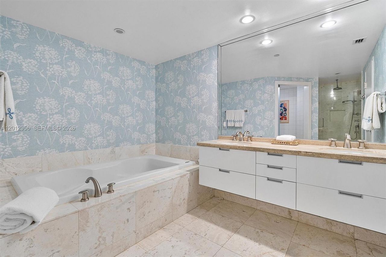 9401 Collins Ave, Unit 505, Surfside, FL 33154 Photo