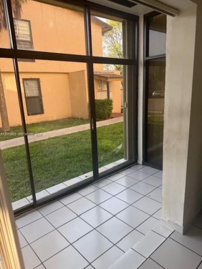 10851 SW 2nd St, Unit K110, Sweetwater, FL 33174 Photo