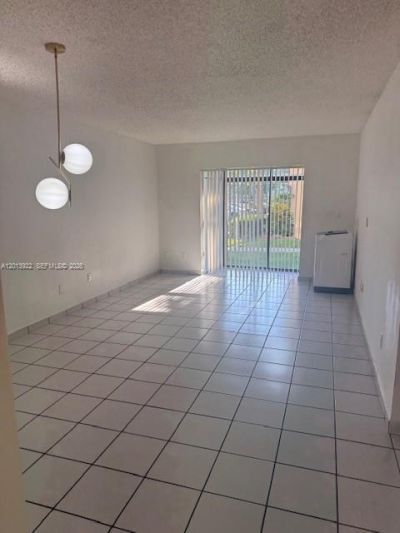 10851 SW 2nd St, Unit K110, Sweetwater, FL 33174 Photo