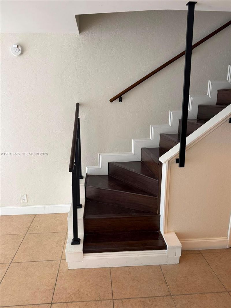 1531 SE 15th St, Unit 5, Fort Lauderdale, FL 33316 Photo