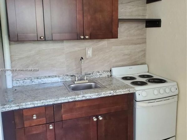 5411 Ravenswood Rd , Unit 7a, Dania Beach, FL 33312