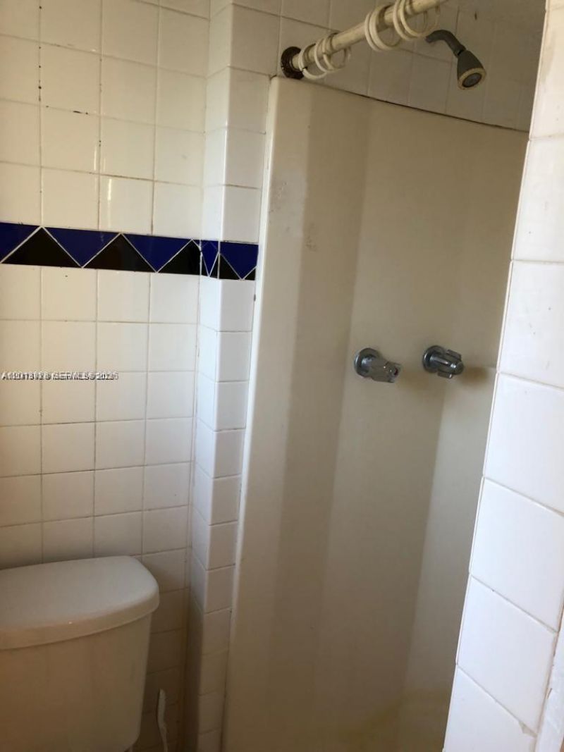 5411 Ravenswood Rd , Unit 7a, Dania Beach, FL 33312 Photo