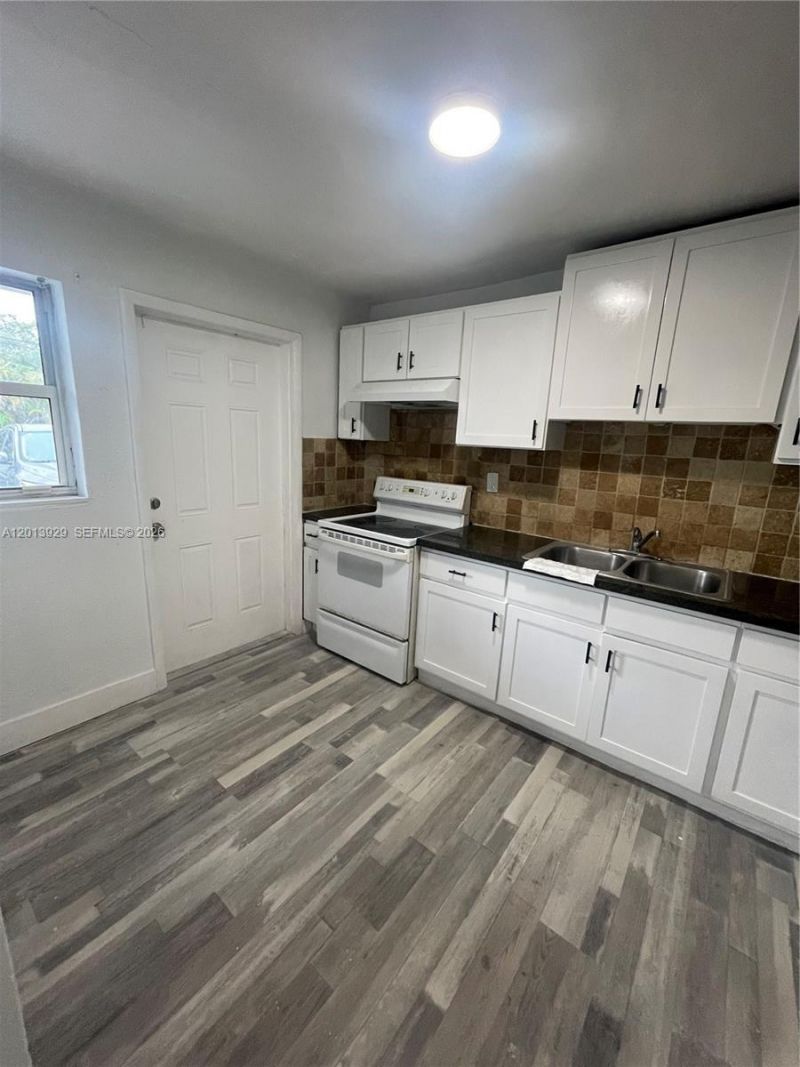 1532 SW 5th Pl, Unit A1, Fort Lauderdale, FL 33312 Photo