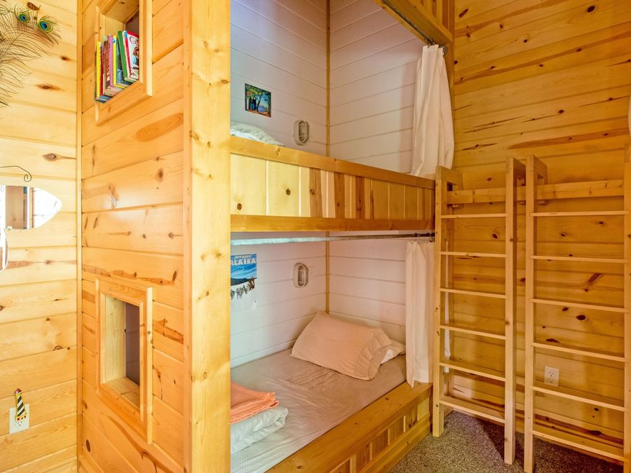 Property Image 47