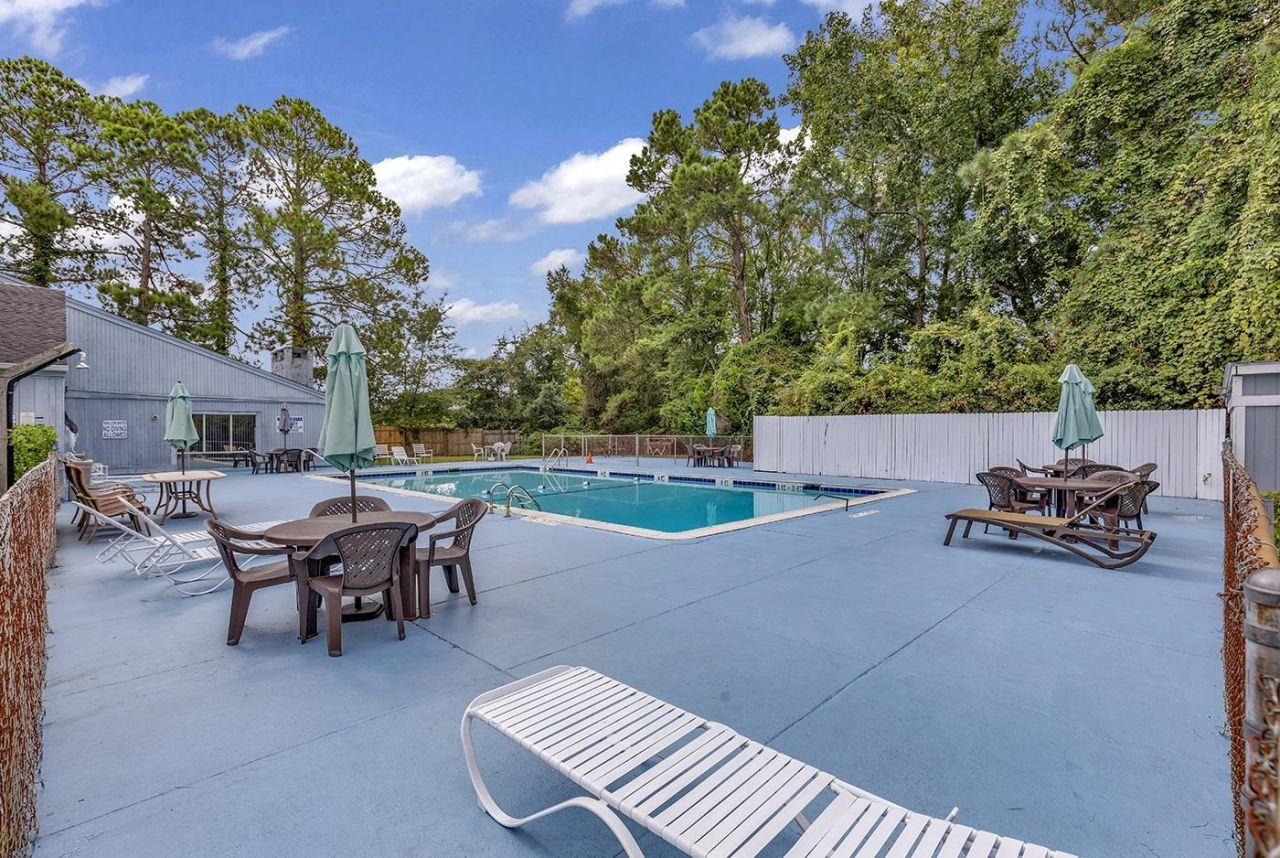 8 Coral Cove Photo 20