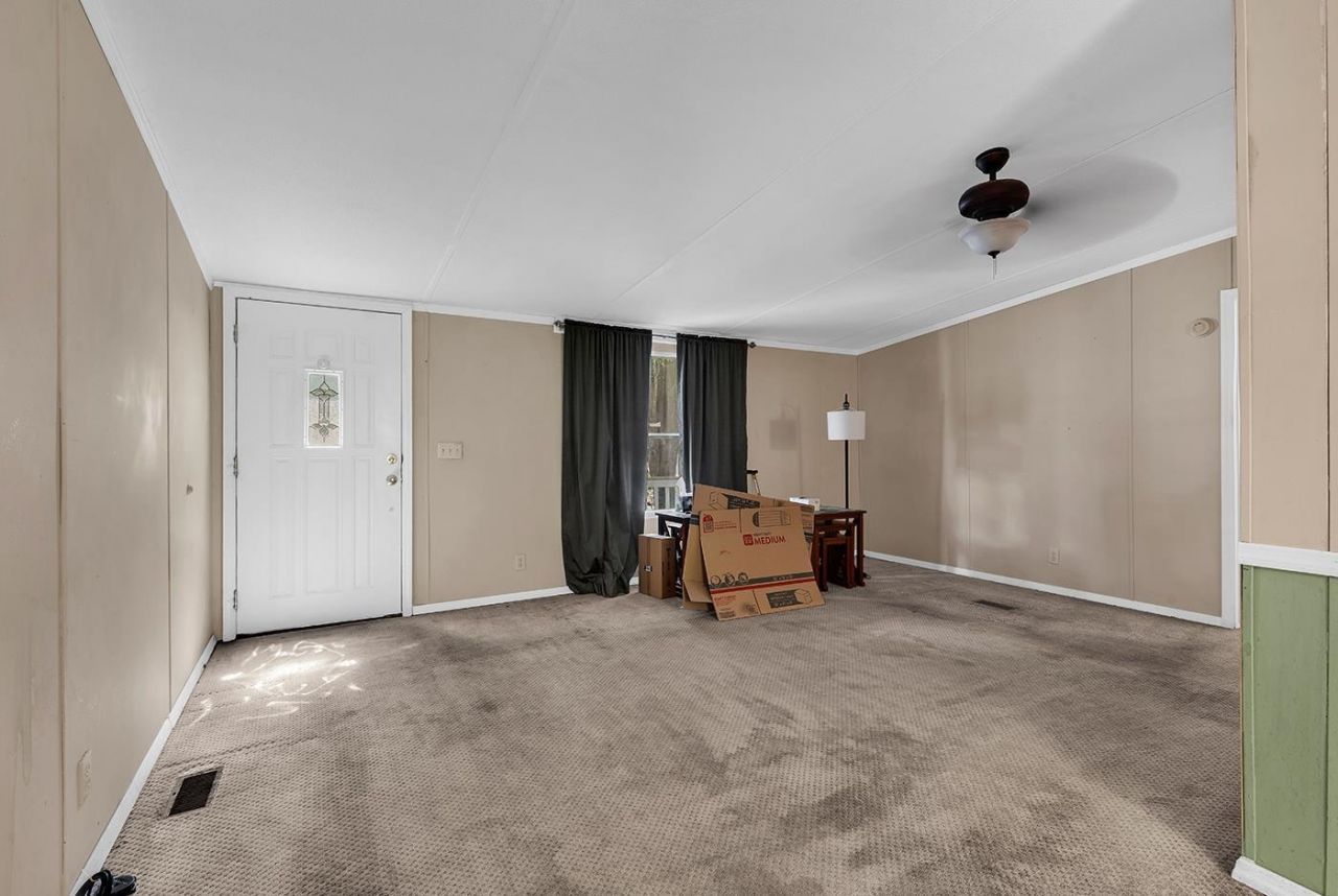 8 Coral Cove Photo 4