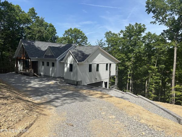 267 Lakemont Lane, Caryville, TN 37714