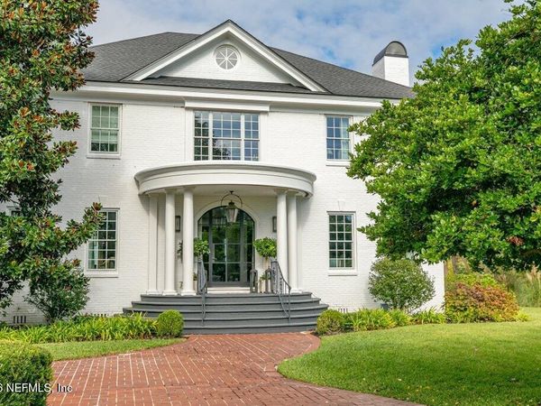 4626 RIVER POINT Road W, Jacksonville, FL 32207