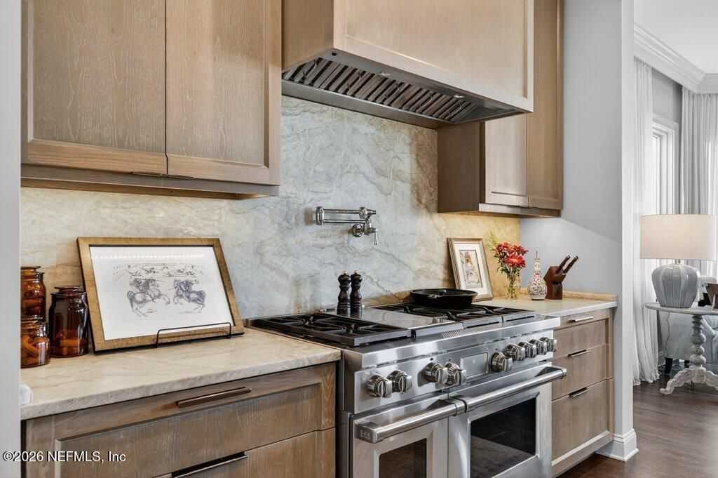 4626 River Point Road W, Jacksonville, FL 32207 Photo