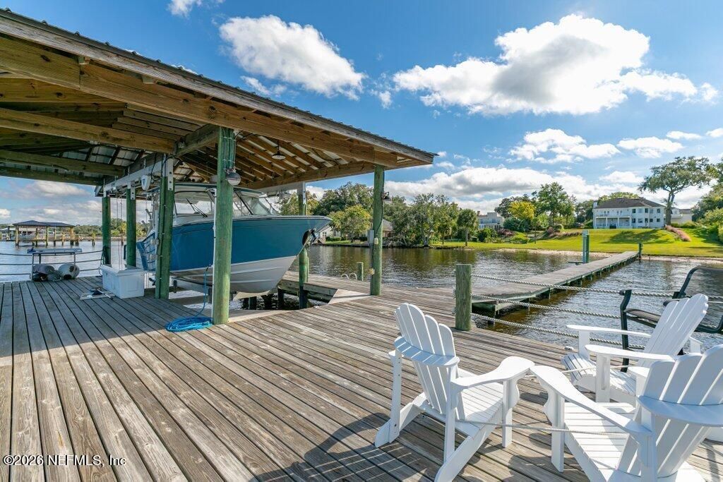 4626 River Point Road W, Jacksonville, FL 32207 Photo