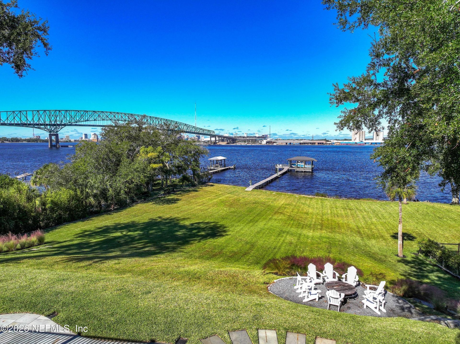 4626 River Point Road W, Jacksonville, FL 32207 Photo