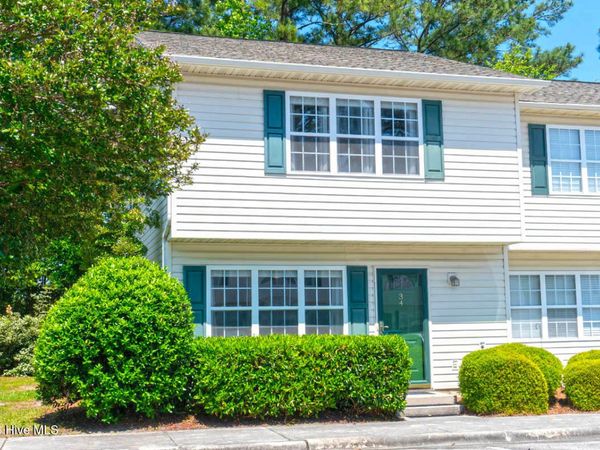 34 Pirates Cove Drive, Swansboro, NC 28584