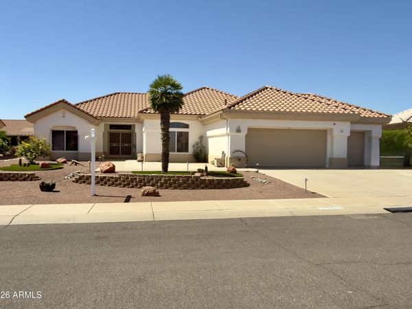 16025 W SENTINEL Drive, Sun City West, AZ 85375