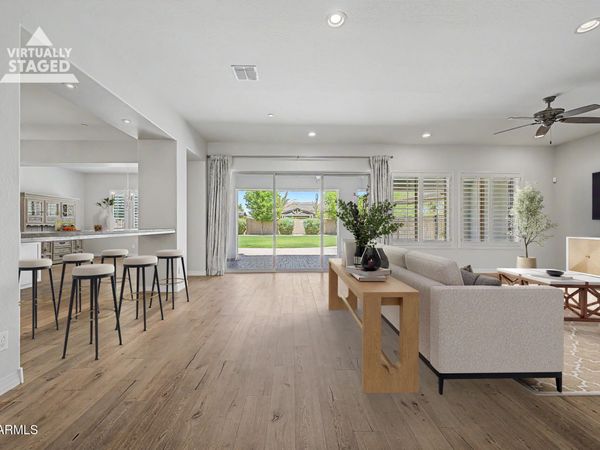8406 W LOUISE Court, Peoria, AZ 85383