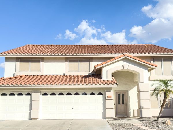 5761 W LARKSPUR Drive, Glendale, AZ 85304