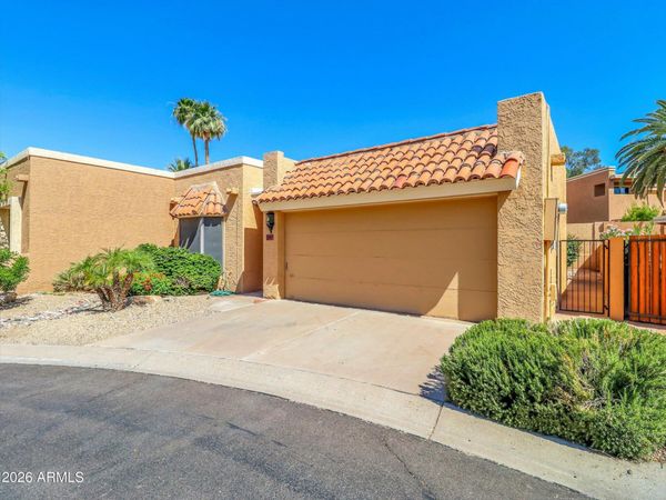 1010 E BECKER Lane, Phoenix, AZ 85020