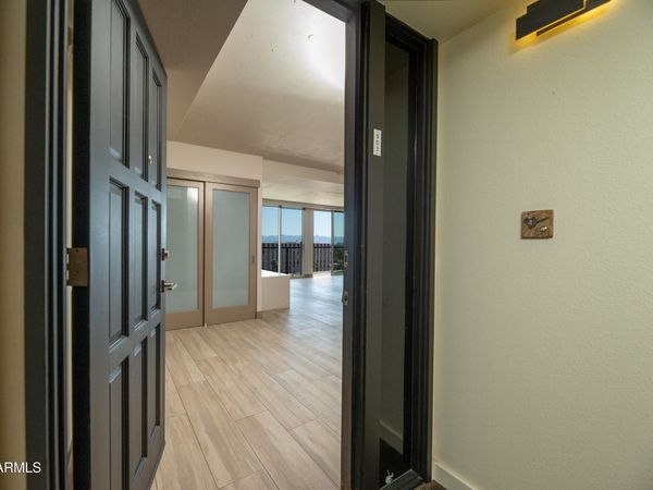2323 N CENTRAL Avenue, Unit 903, Phoenix, AZ 85004