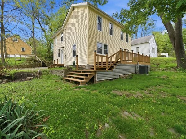 1019 Sherwood Rd , Pittsburgh, PA 15221