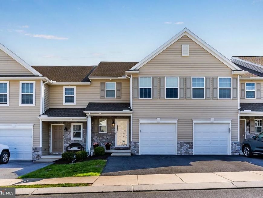 8116 J Carl Williams Boulevard, Harrisburg, PA 17112 Main Photo