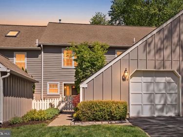 289 TULIP TREE COURT, BLUE BELL, PA 19422