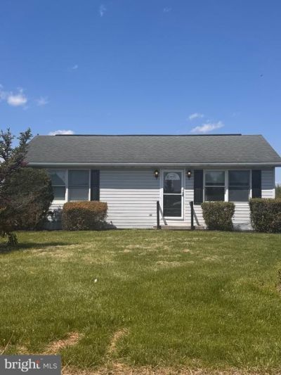 117 LIBERTY DRIVE, NEW OXFORD, PA 17350