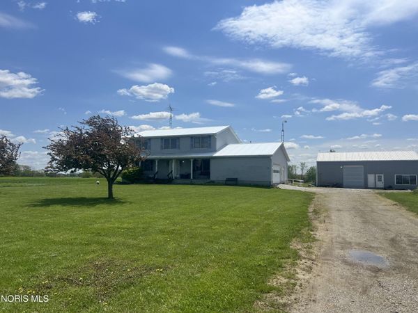12640 W State Route 163 , Oak Harbor, OH 43449