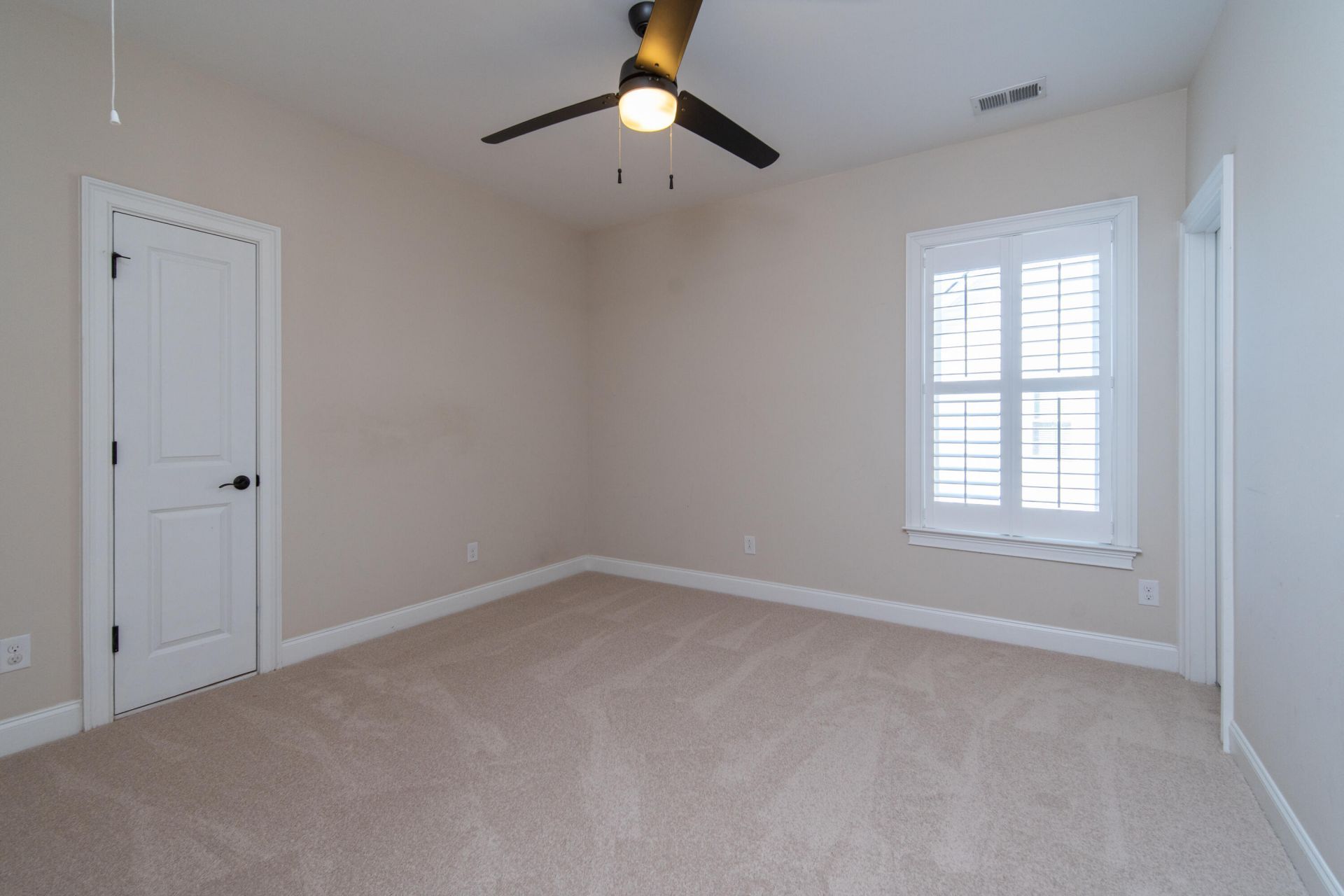3732 Abercrombie Court Photo 38