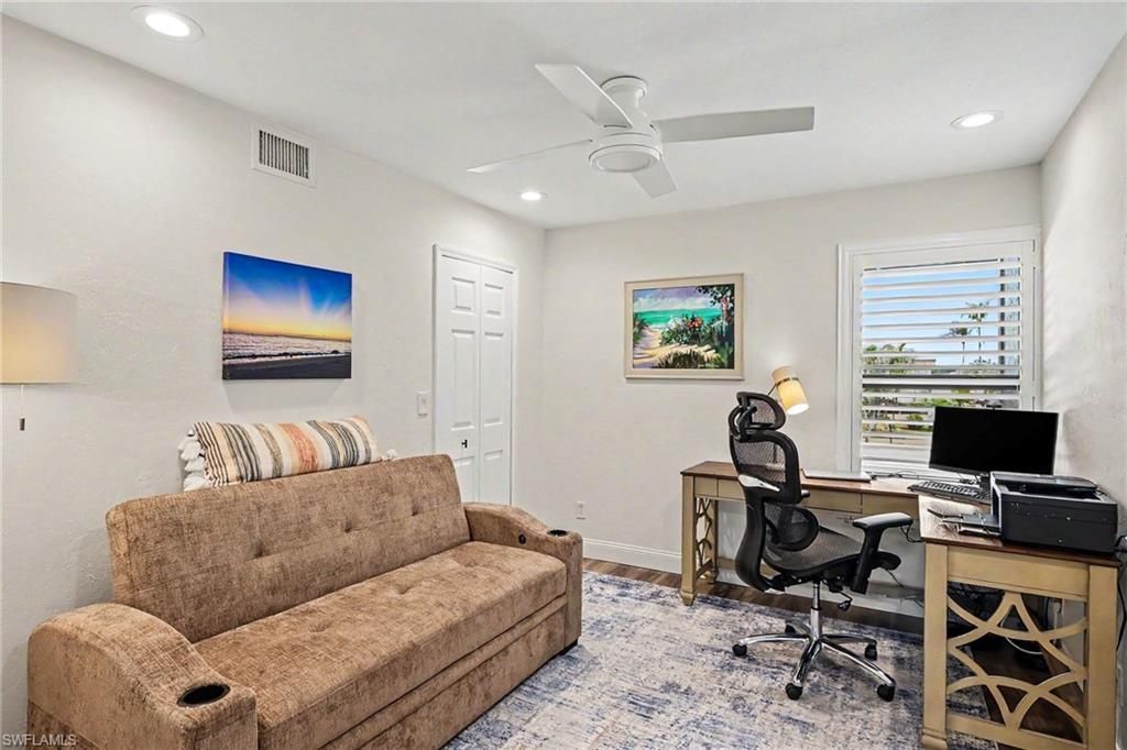 5950 Trailwinds Dr , Unit 222, Fort Myers, FL 33907 Photo