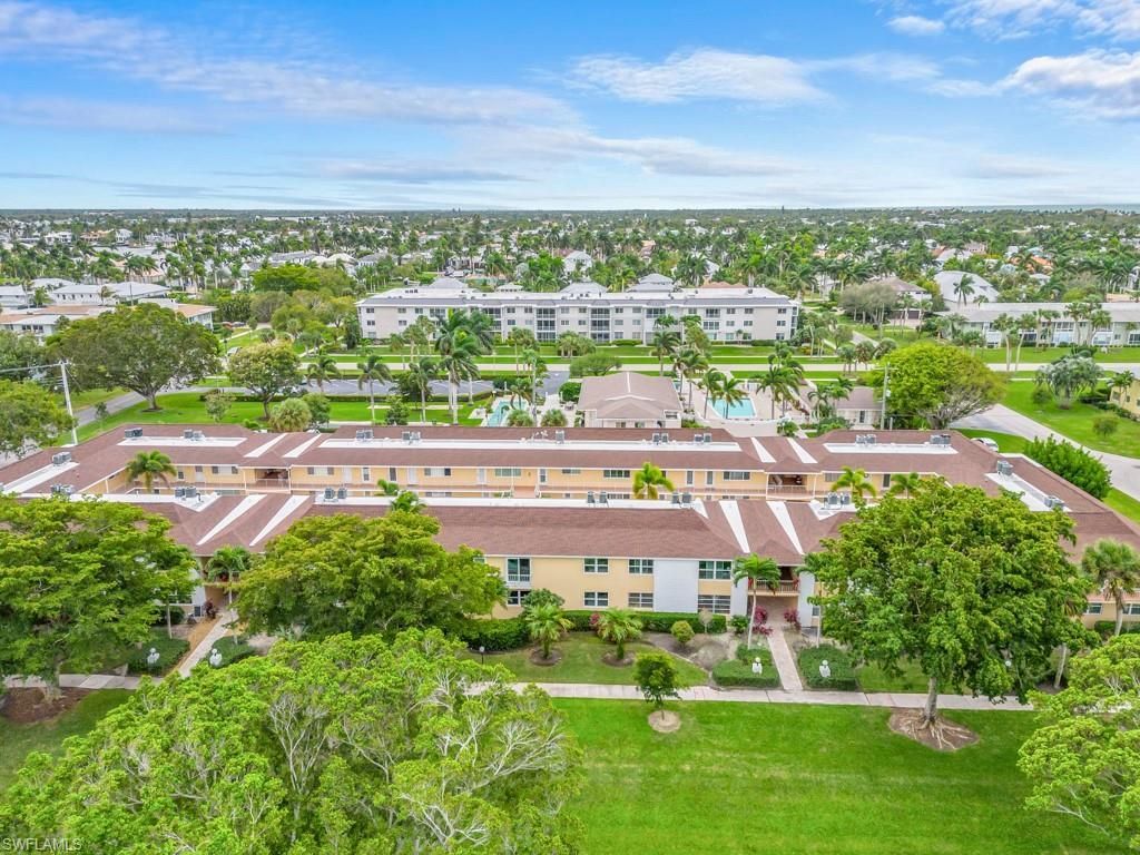 578 Broad Ave S, Unit 578, Naples, FL 34102 Photo