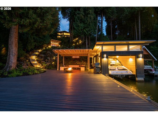 2707 SOUTHSHORE BLVD, Lake Oswego, OR 97034