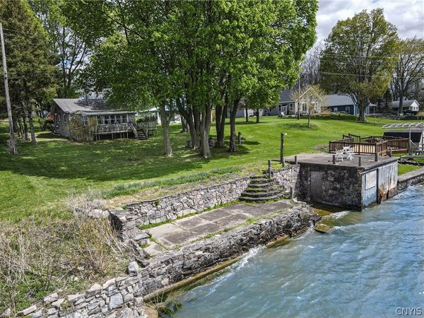 5083 Kozy Kove Road, Cayuga, NY 13034